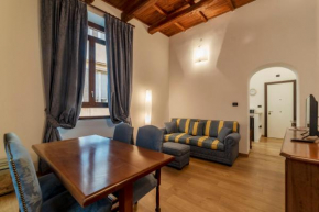 Piazza di Spagna Elegant Apartment